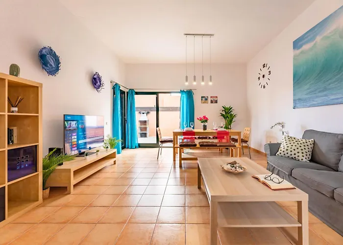 Casa vacanze Sunrise Surf House, Big Garden, Hot Tub, Parking, Super-fast Free Wi-fi *